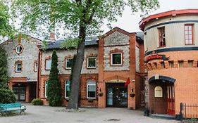 Aleksandri Hotel